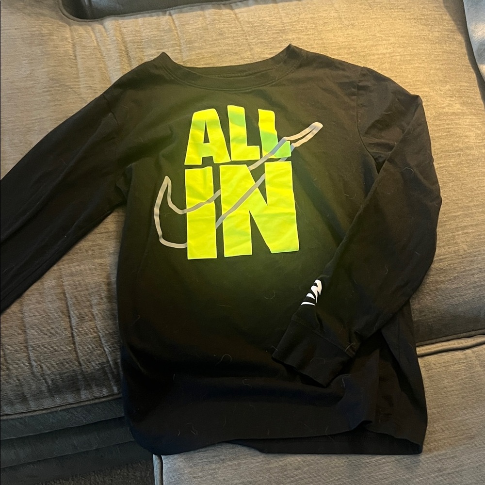 Nike Kids Long Sleeve Tee in Black and Neon Yellow